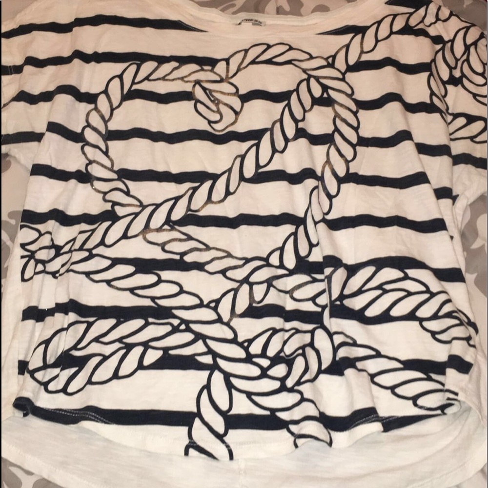 Express rope t-shirt